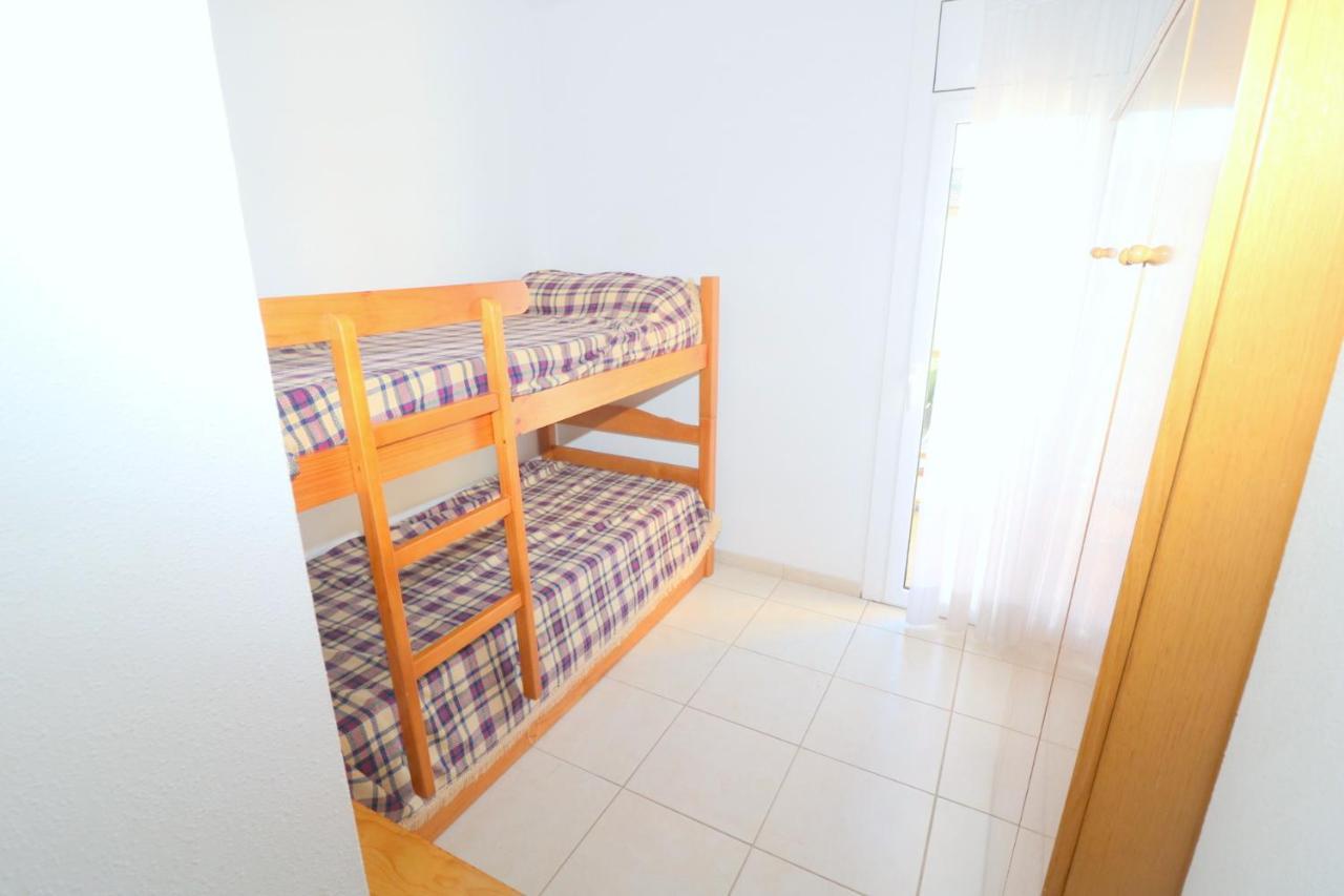 Port Estrella 24 Villa Roses Bagian luar foto